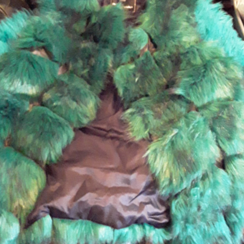 Fur vest - Picture 2 of 3